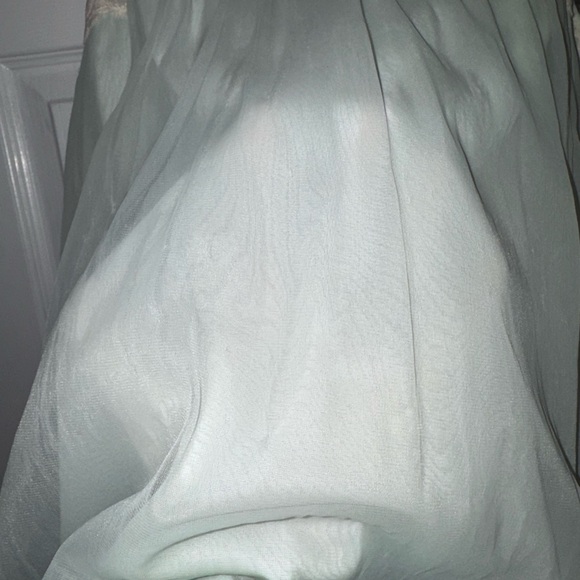 1960’s Mint Green Chiffon Peignoir Set | Lace Nylon Nightgown & Robe |Sears - Picture 9 of 11